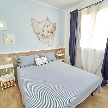Apartment House Isola Rossa